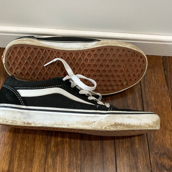 Vans Classic Black & White Old Skool Sneakers, women’s 8.5 - Picture 4 of 9